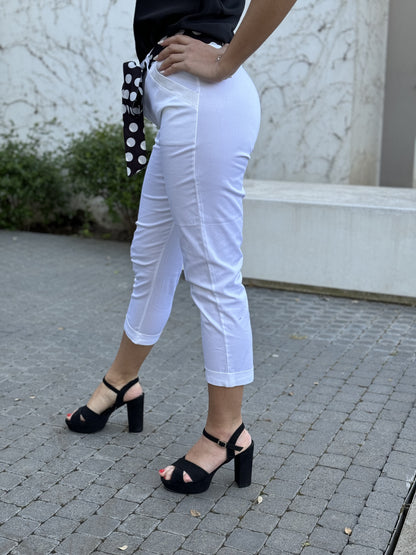 Pantalone donna bianco con cinta in tessuto