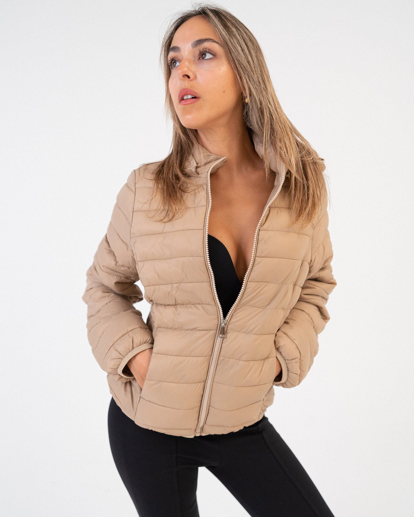 Giubbotto beige donna con cappuccio