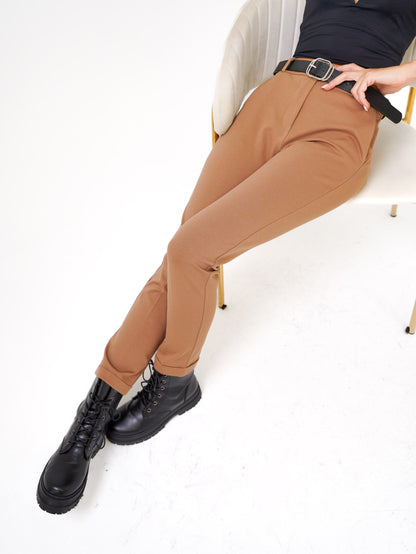 Pantalone donna beige con cintura made in Italy